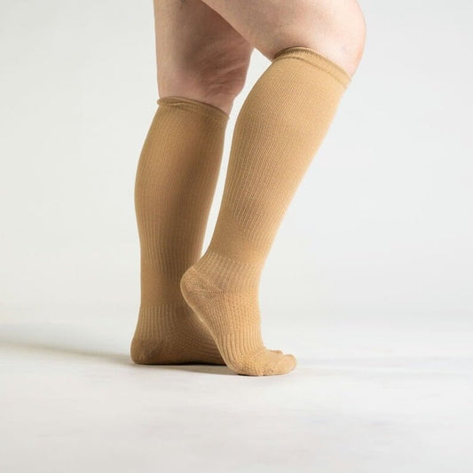 Beige støttestrømper